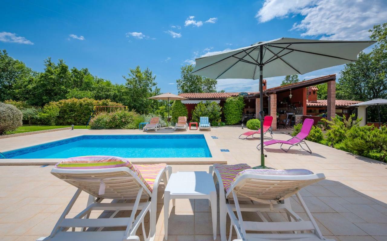 Muntić Hacienda Rosemaryヴィラ エクステリア 写真