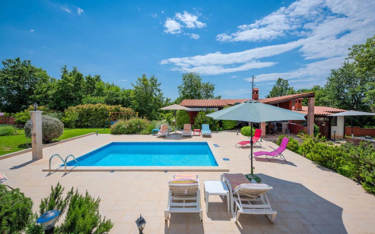 Muntić Hacienda Rosemaryヴィラ エクステリア 写真