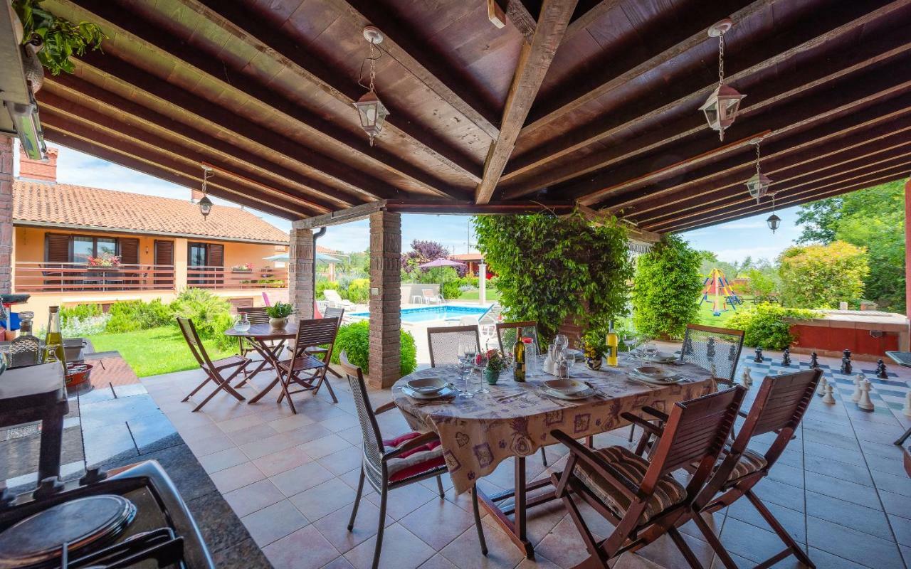 Muntić Hacienda Rosemaryヴィラ エクステリア 写真