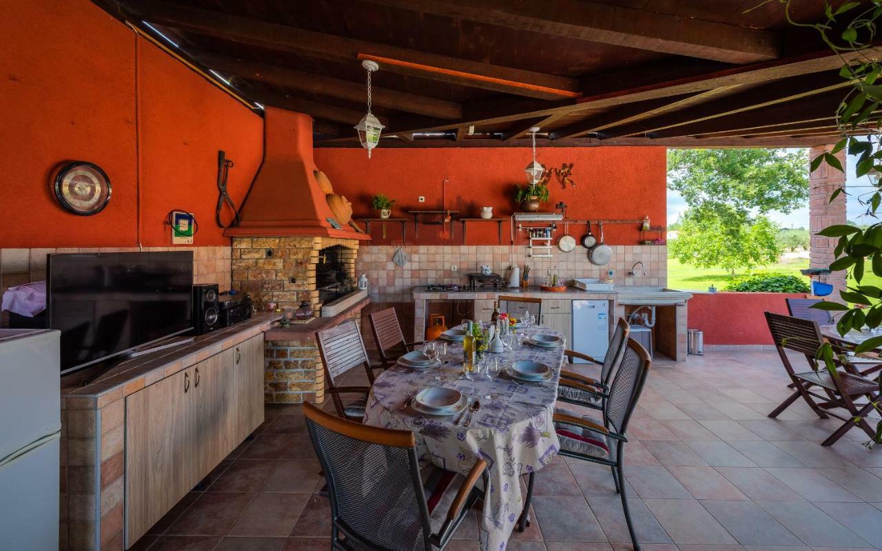 Muntić Hacienda Rosemaryヴィラ エクステリア 写真