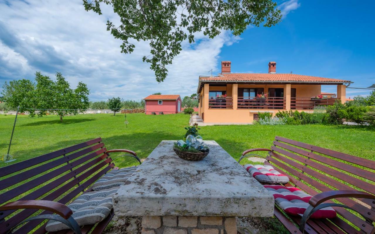 Muntić Hacienda Rosemaryヴィラ エクステリア 写真
