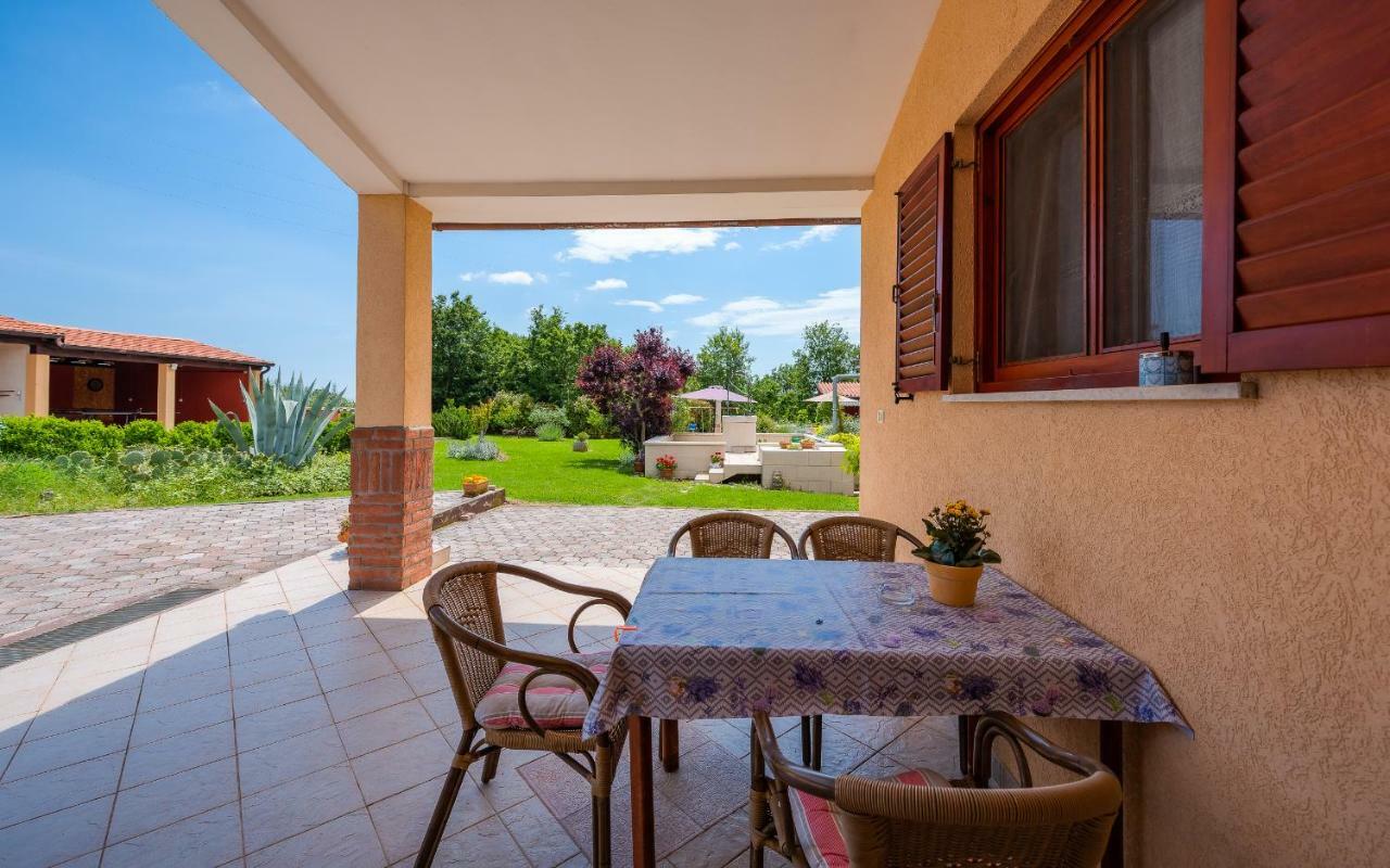 Muntić Hacienda Rosemaryヴィラ エクステリア 写真