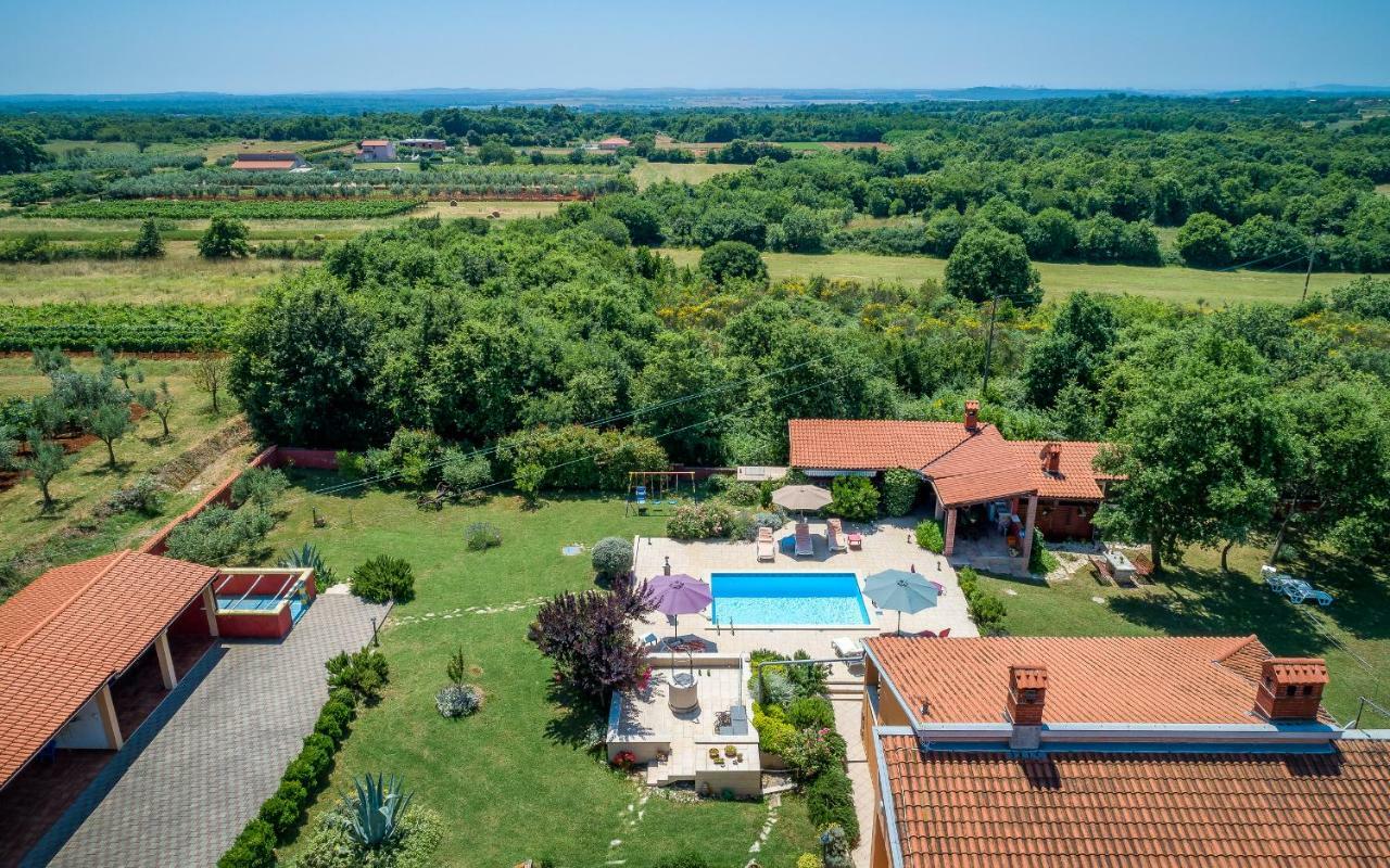 Muntić Hacienda Rosemaryヴィラ エクステリア 写真