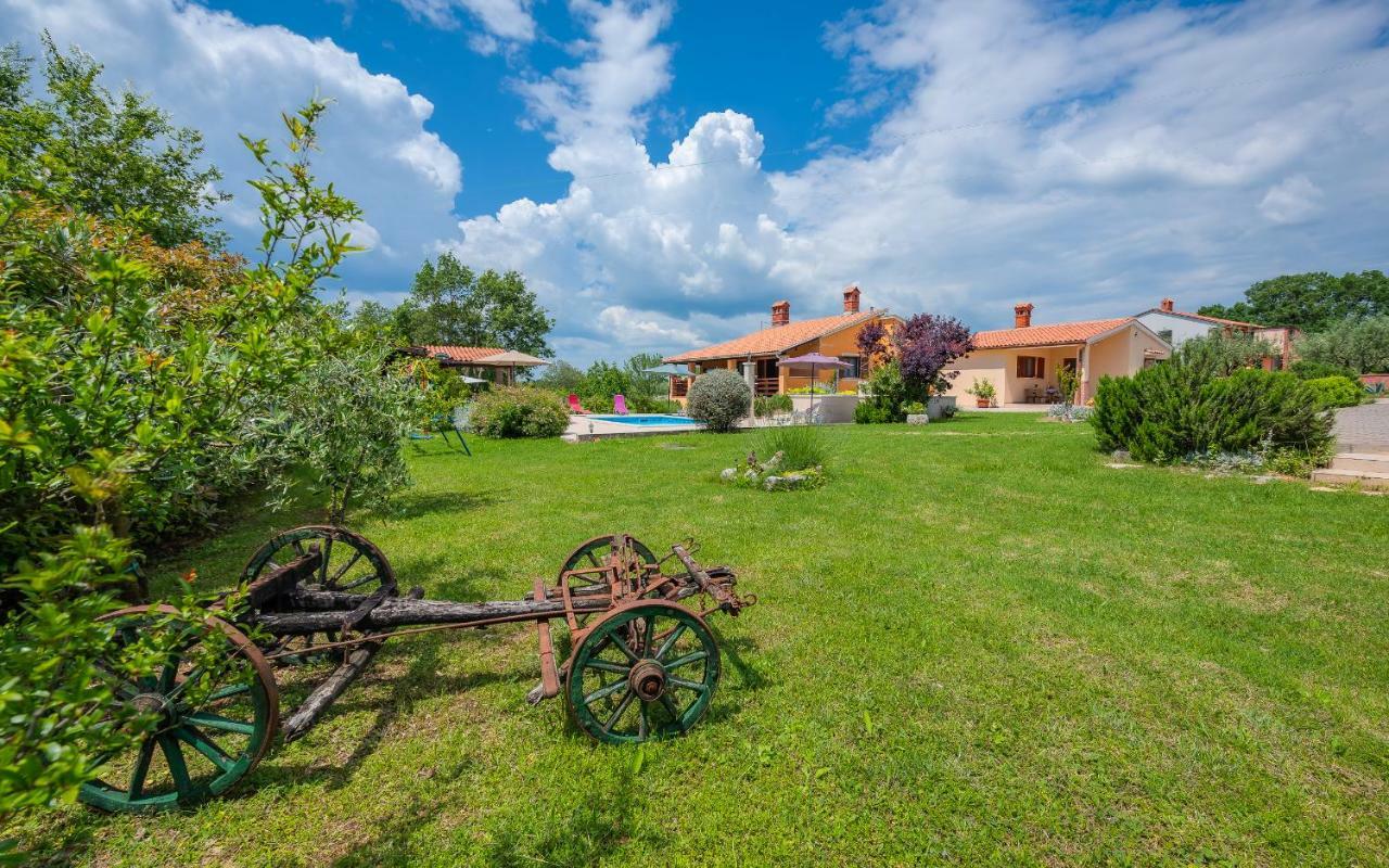 Muntić Hacienda Rosemaryヴィラ エクステリア 写真