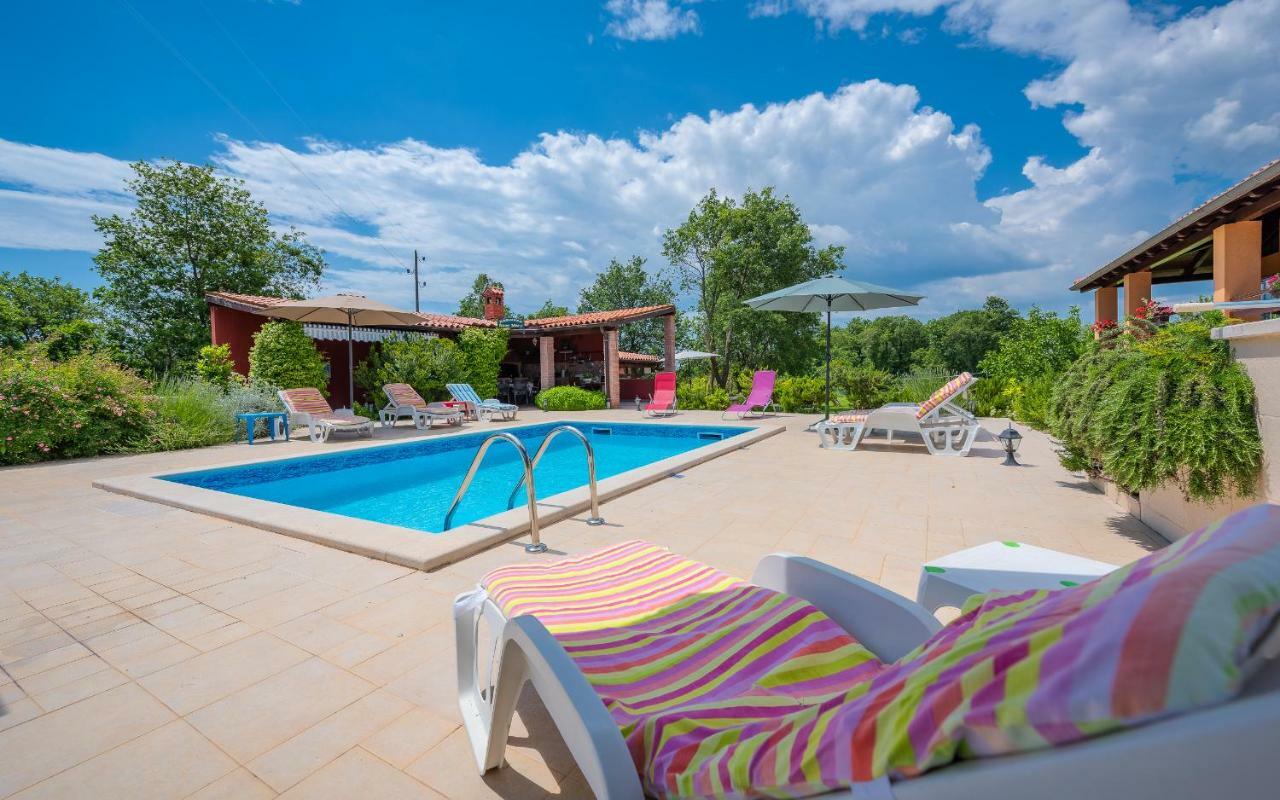 Muntić Hacienda Rosemaryヴィラ エクステリア 写真